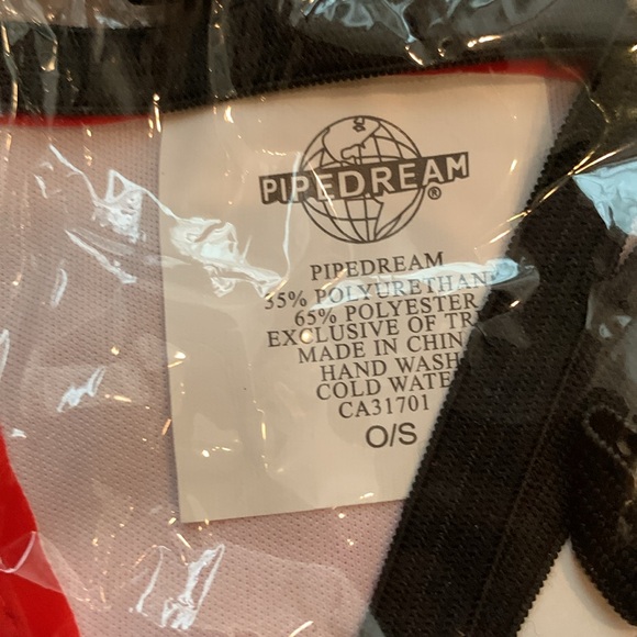 SUPER SEXY BRAND NEW O/S red g-string panties from PIPEDREAM.  Black straps - Picture 3 of 3